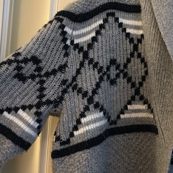 Merona women’s open cardigan with Aztec design size L - Picture 3 of 6